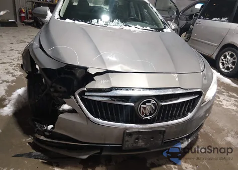 2018 Buick Lacrosse Essence z USA, uszkodzony, nr VIN 1G4ZP5SZ1JU115563